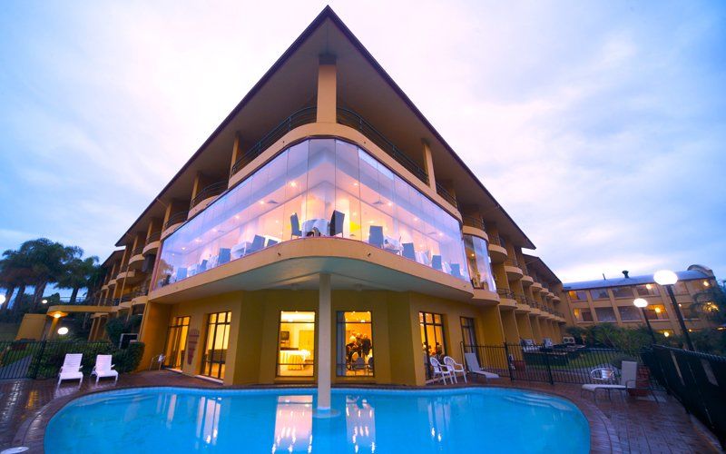 Western Apollo Hotel 4*